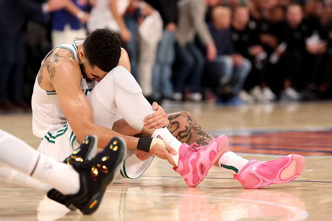 华体会运动空间-斯图加特迎NBA季后赛关键赛，清晨远射贴柱，话题不断，球队文化再被提及的简单介绍